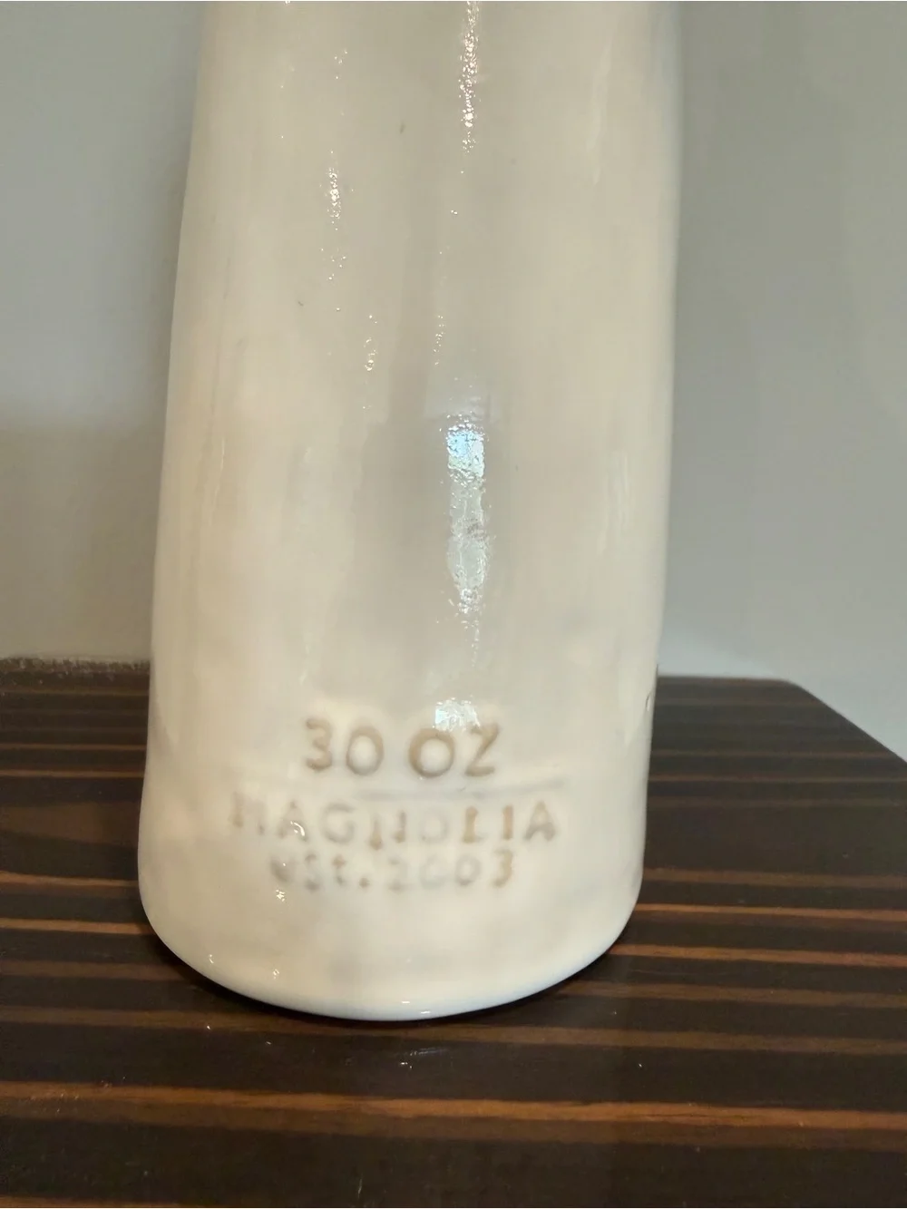 Magnolia Cream Ceramic 30oz Oil Pourer